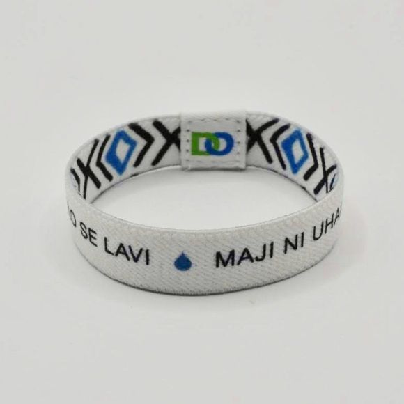 Ascend Stretchy Wristband | Hatian "Water is Life" - Picture 2 of 3